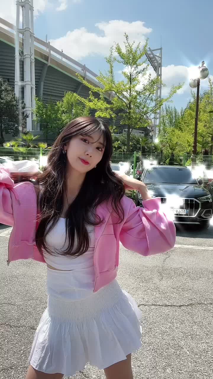 @cho_cho___