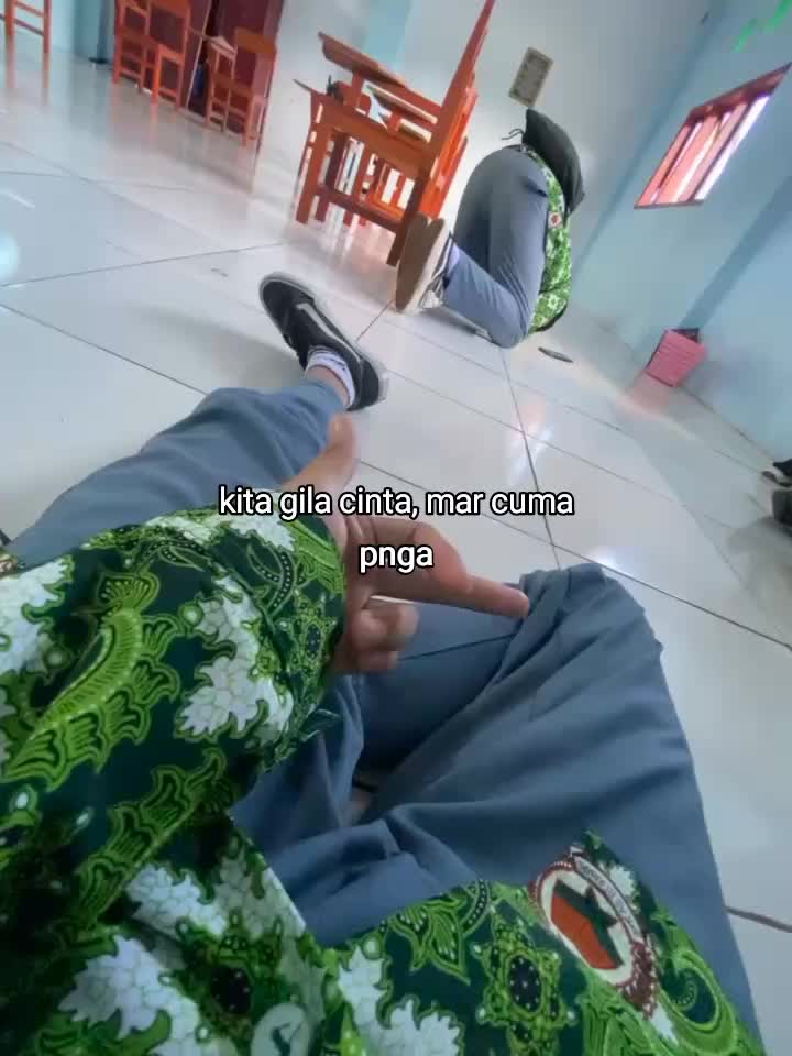 @B9.