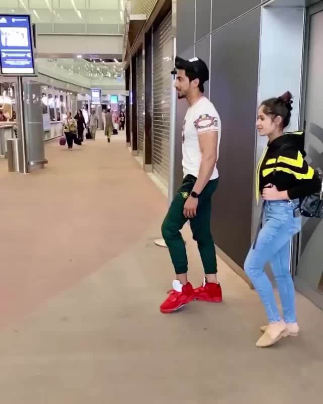 @Md_Aziz_7886