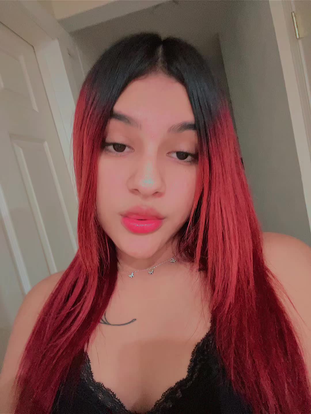 @Yani 💋🇭🇳