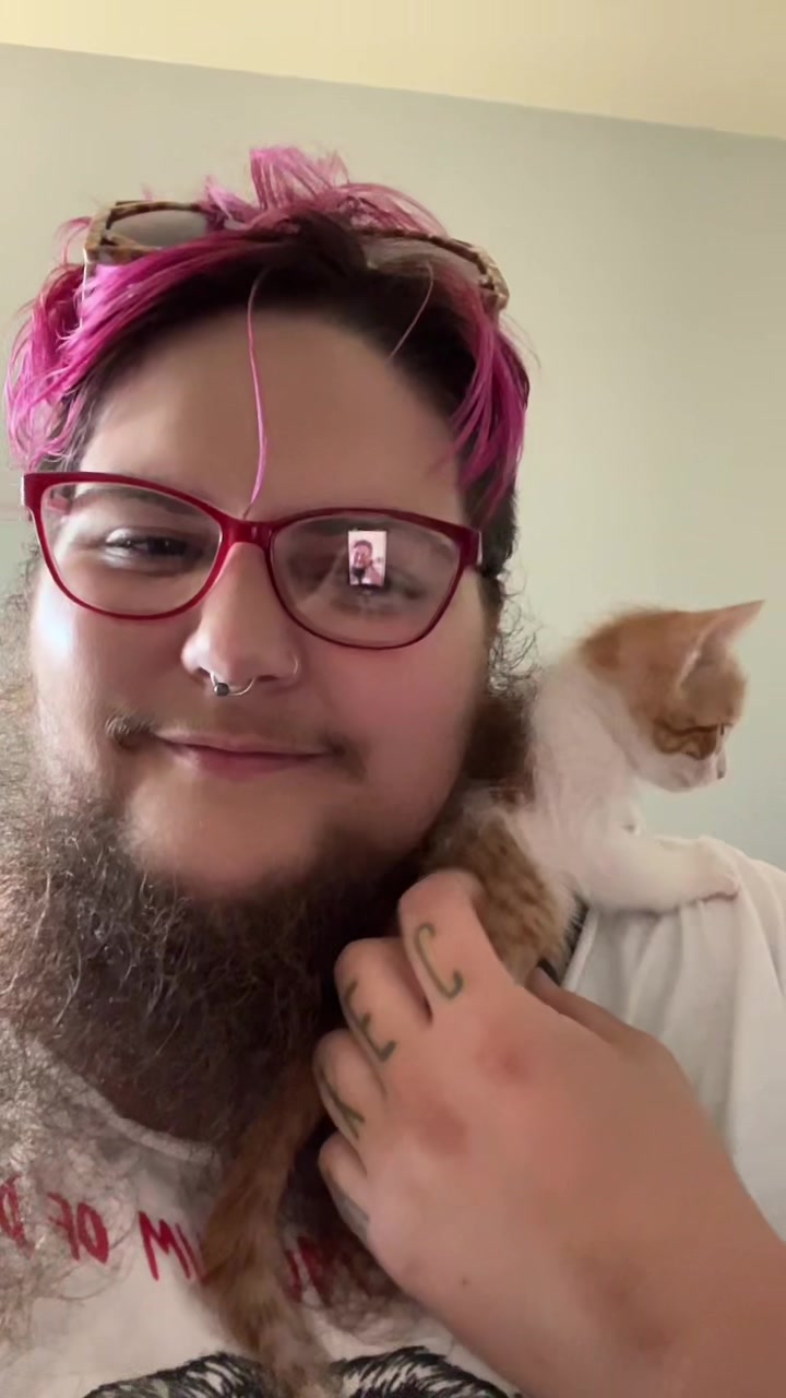 @Dakotasbeard