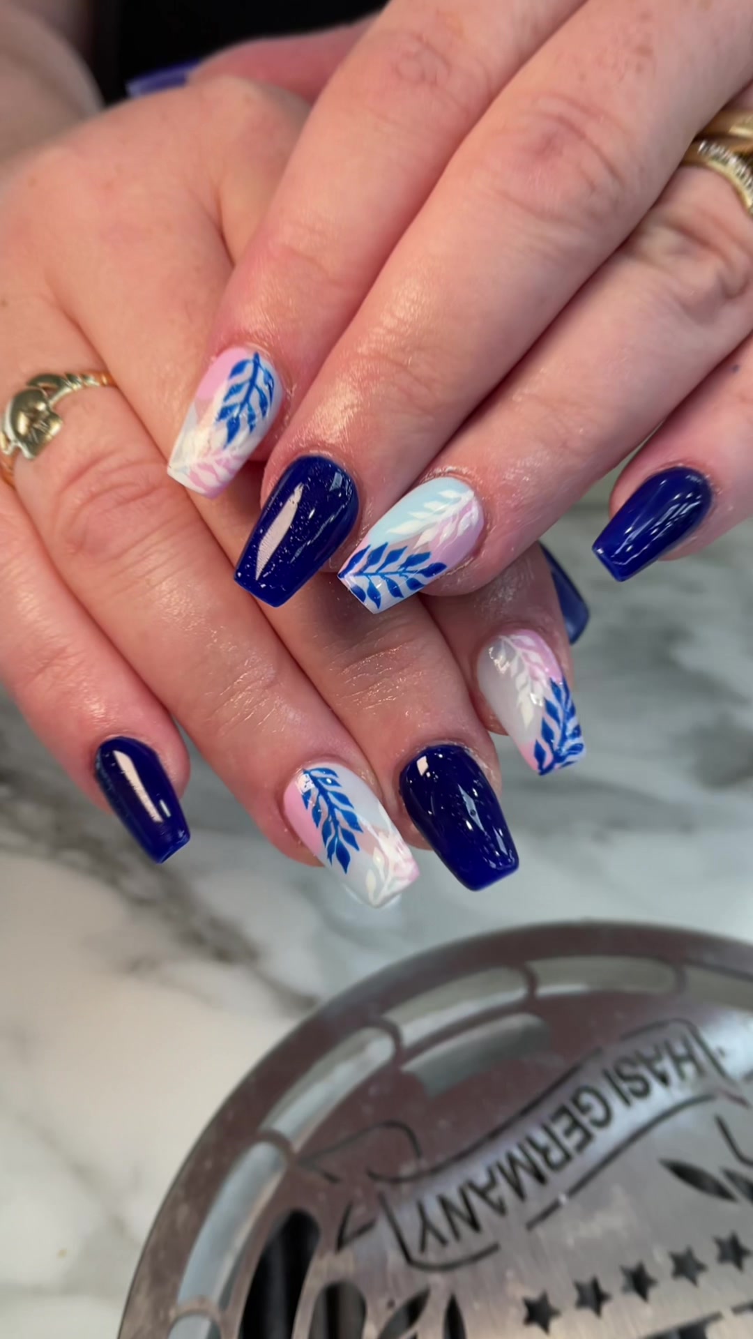 @BOREHAMWOOD NAILS
