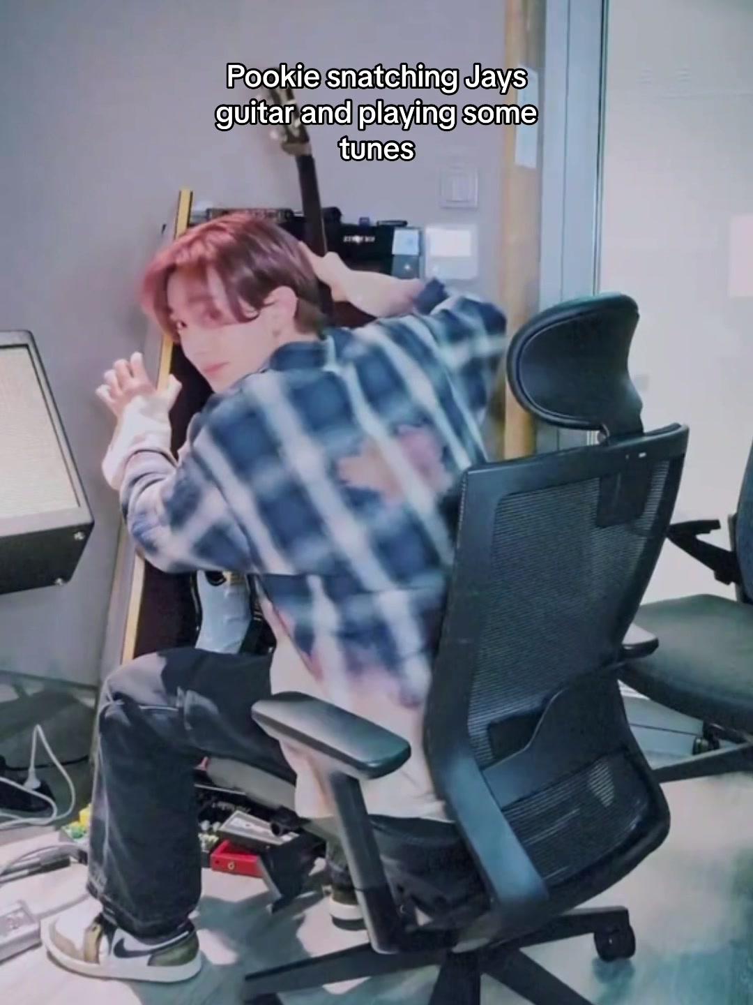 @𝙎𝙖𝙨
