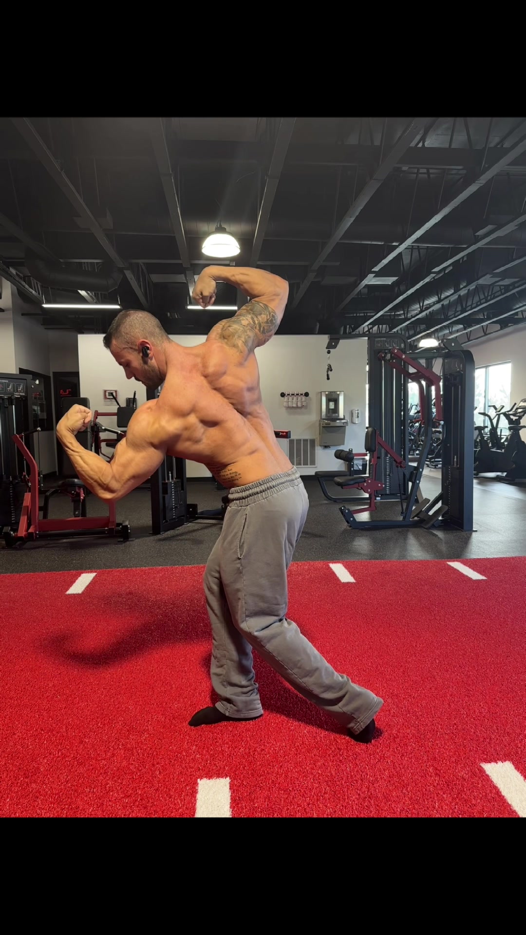 @Yawstnt