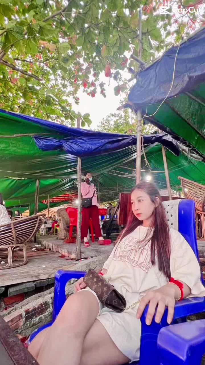 @NICH-និច