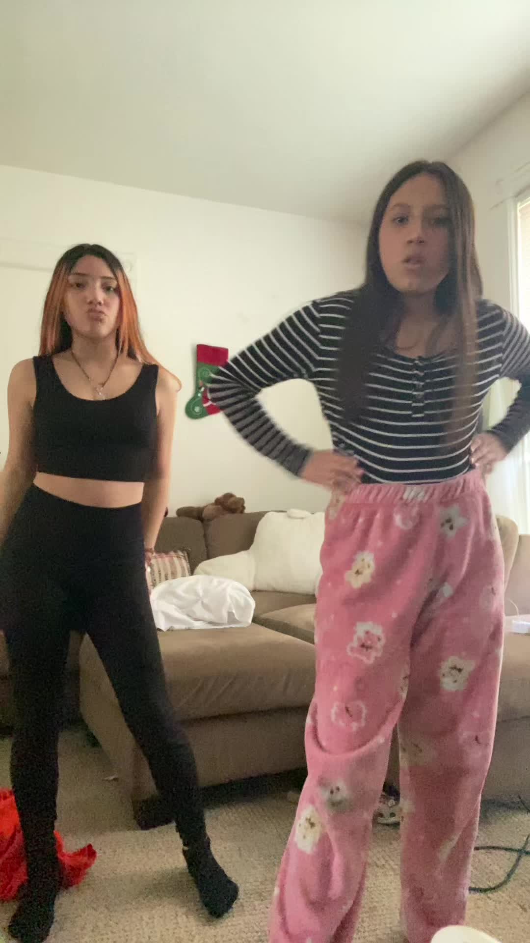 @Nahomi285