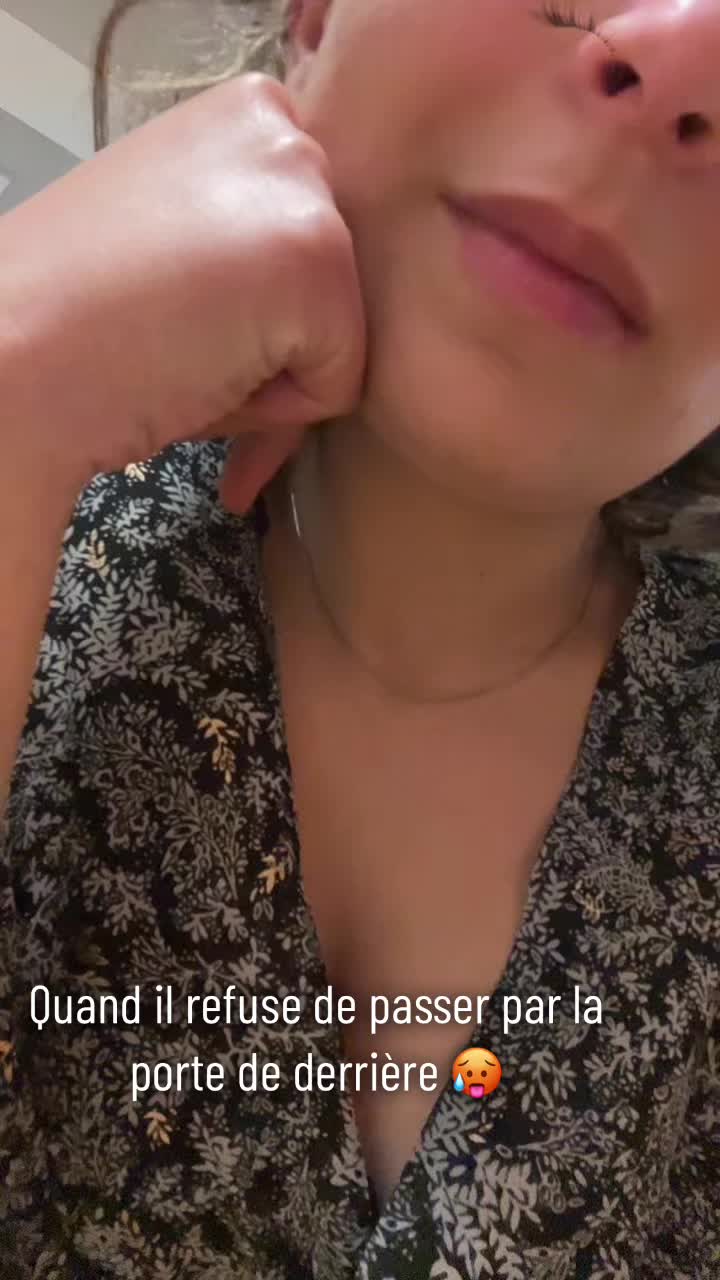 @Leila_arabian_queen