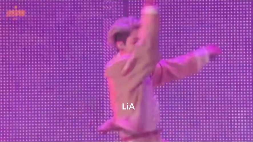@LiA 🧸