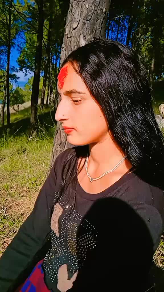 @Punnu🌻&bull;&bull;&bull;