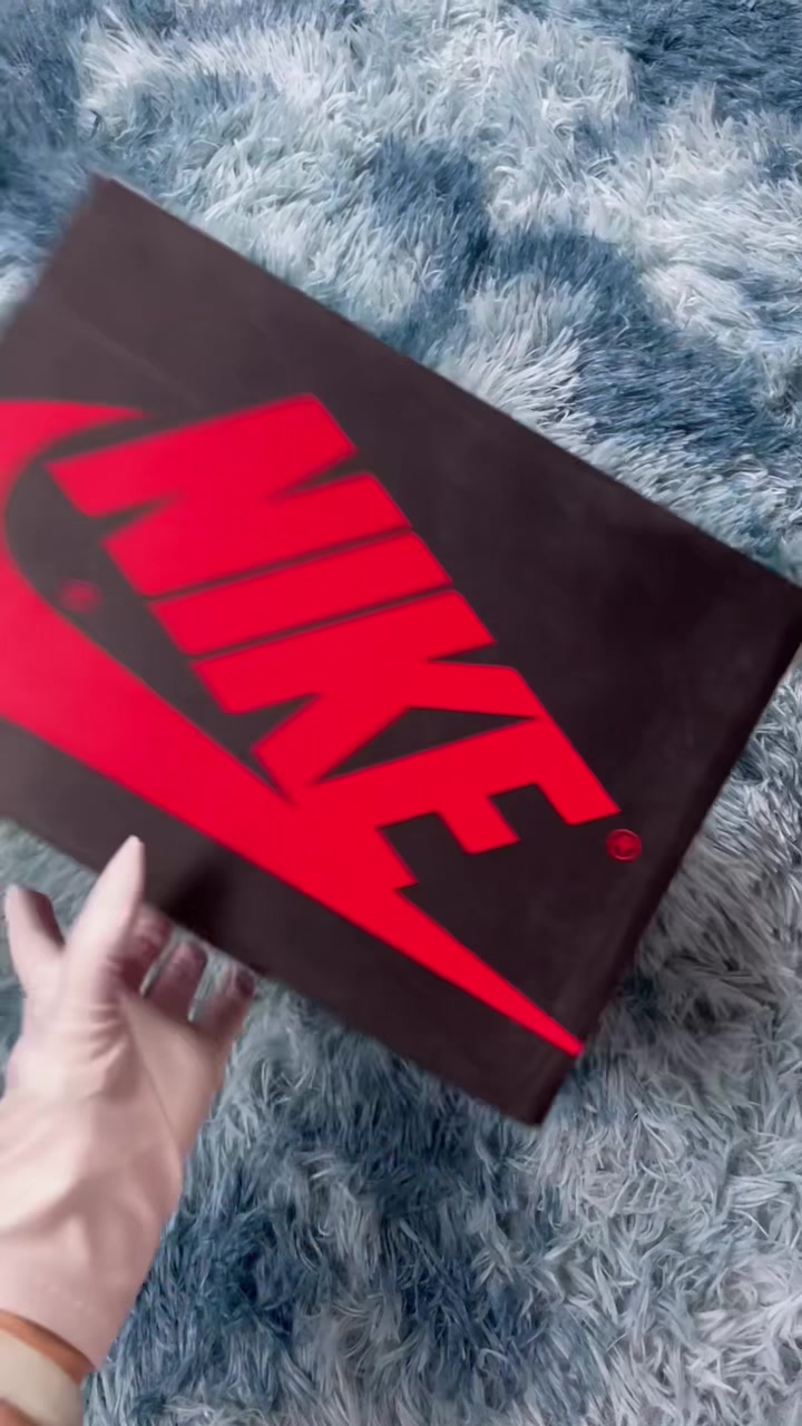 @sneakers535
