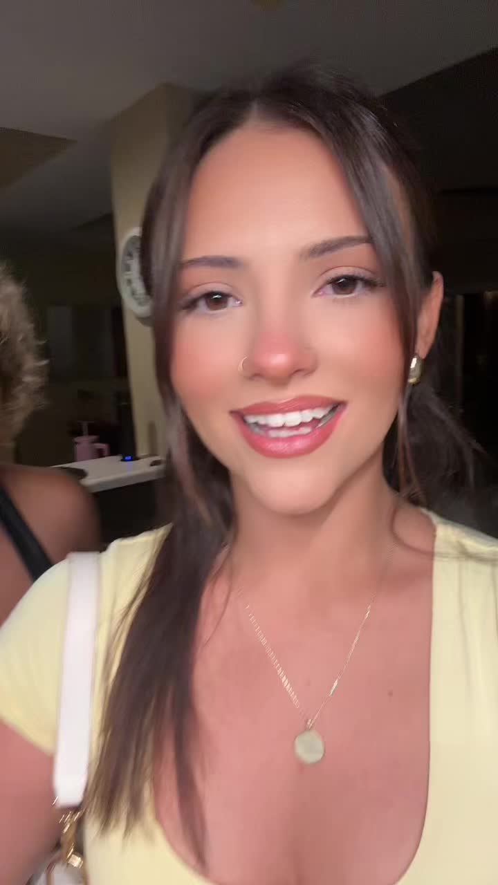 @Ashley_slattery