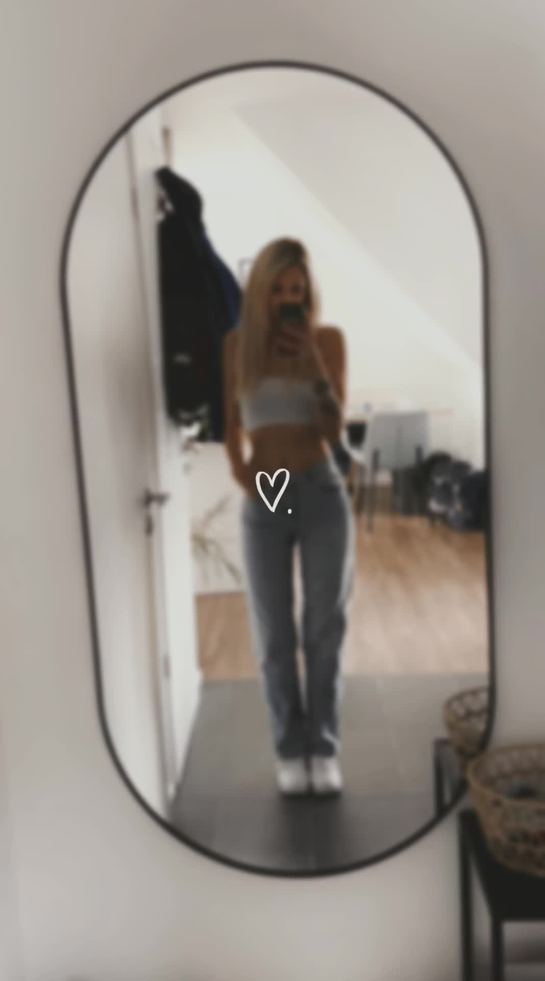 @Sophia