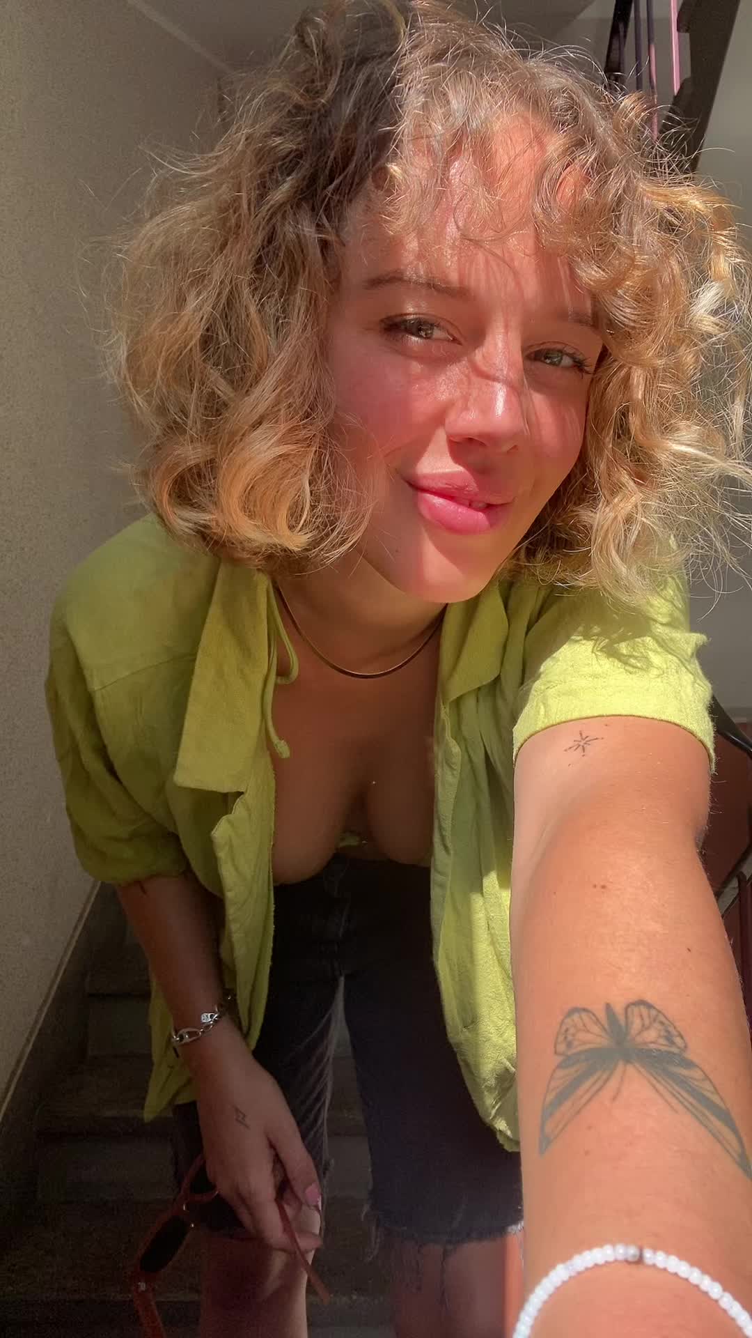 @Annikamikatzi