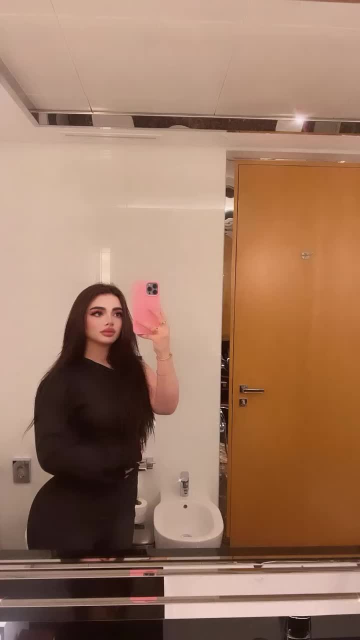 @Angelina