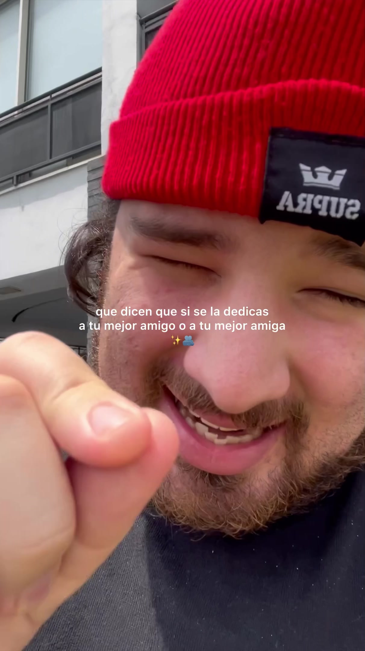 @EVÍC