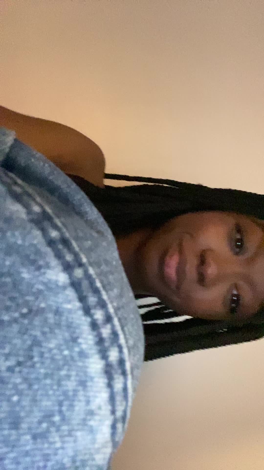 @Vanessa🤷🏾&zwj;♀️