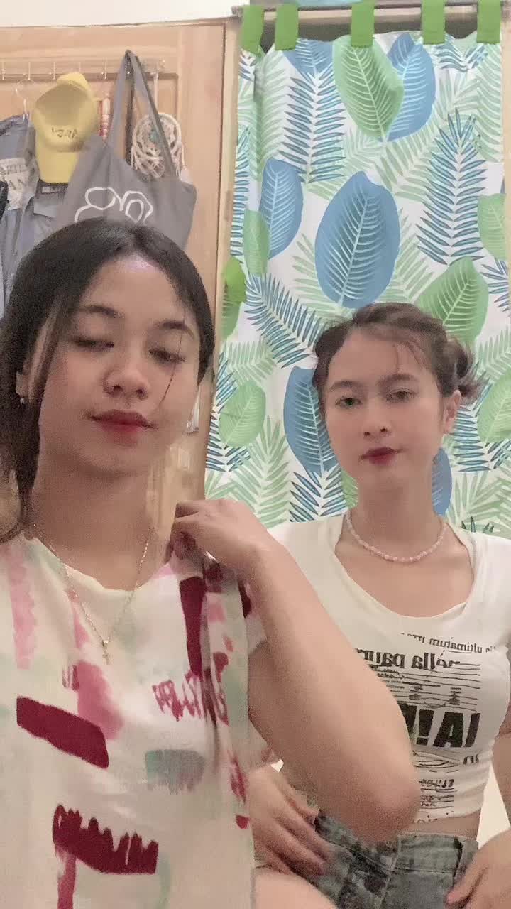 @Hutriagustina