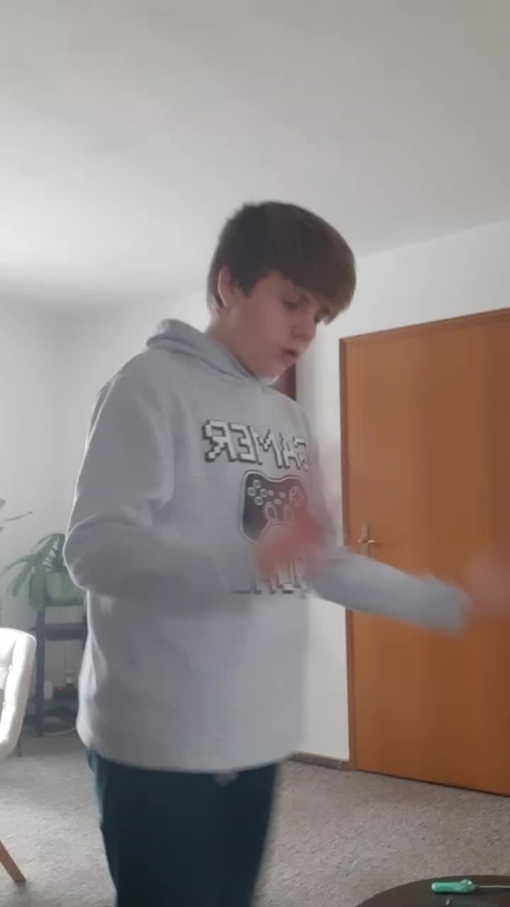 @lucadanij