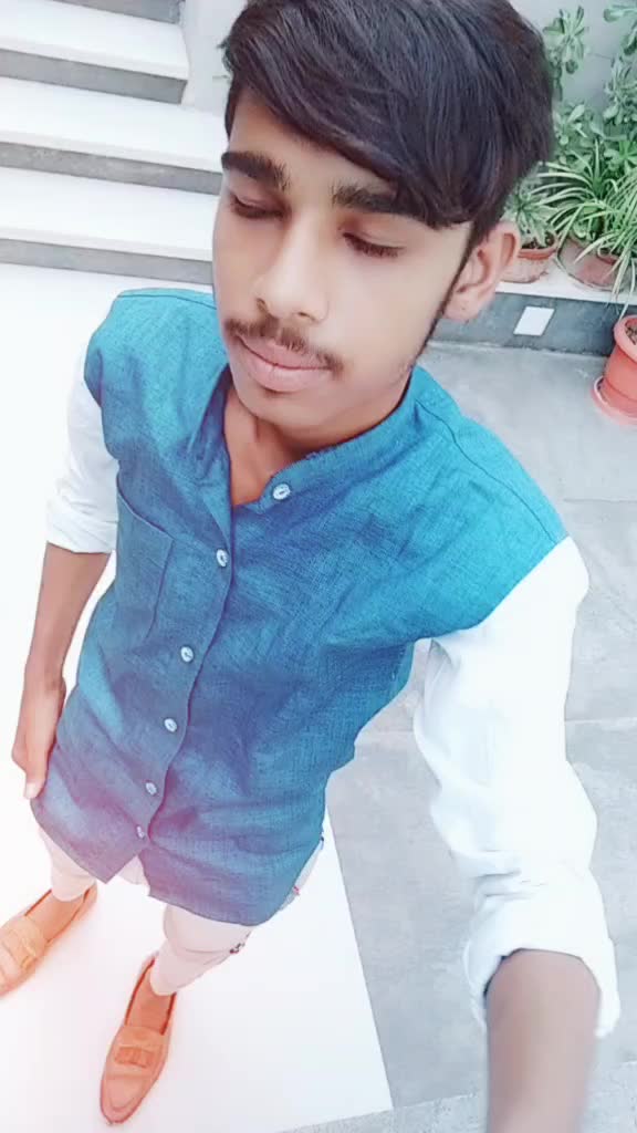@👑ROYaL_KING 👑