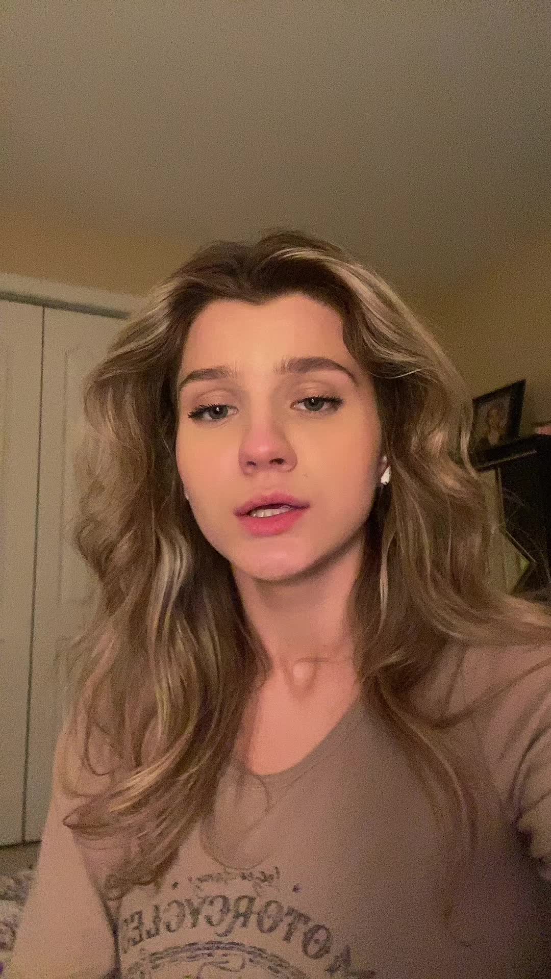 @khrystyna