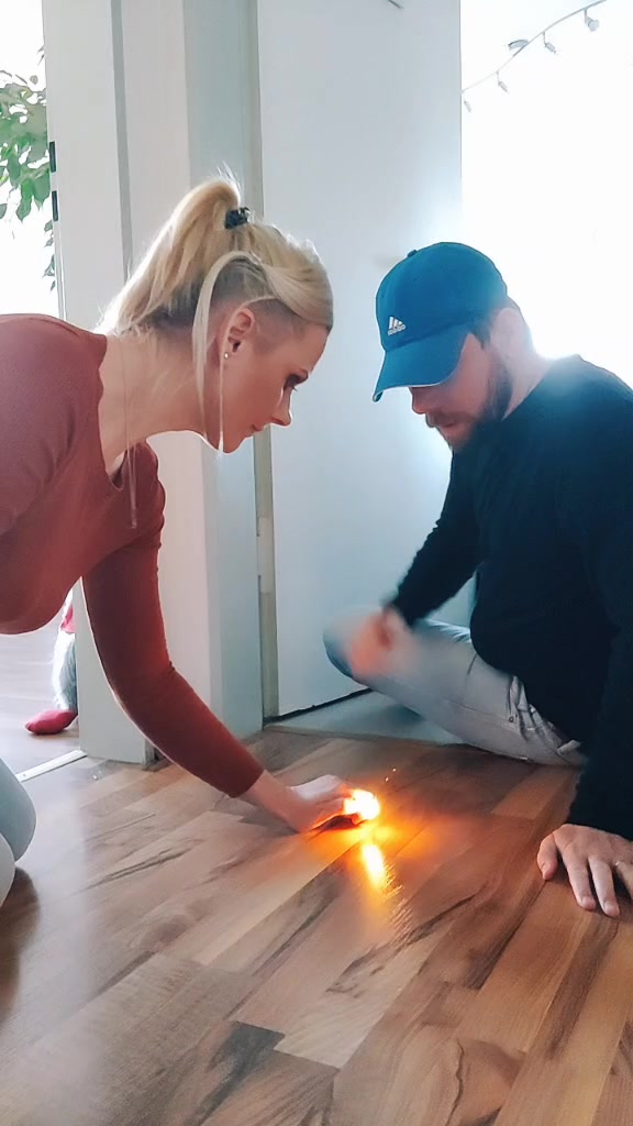 @Nickiii