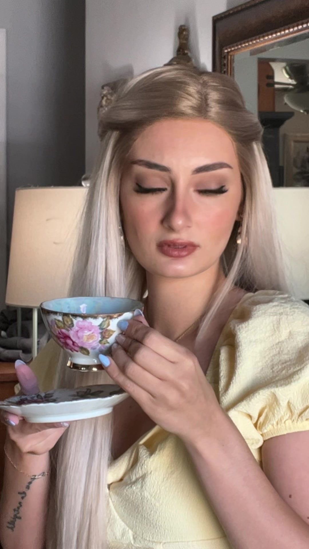 @corrine_thorn
