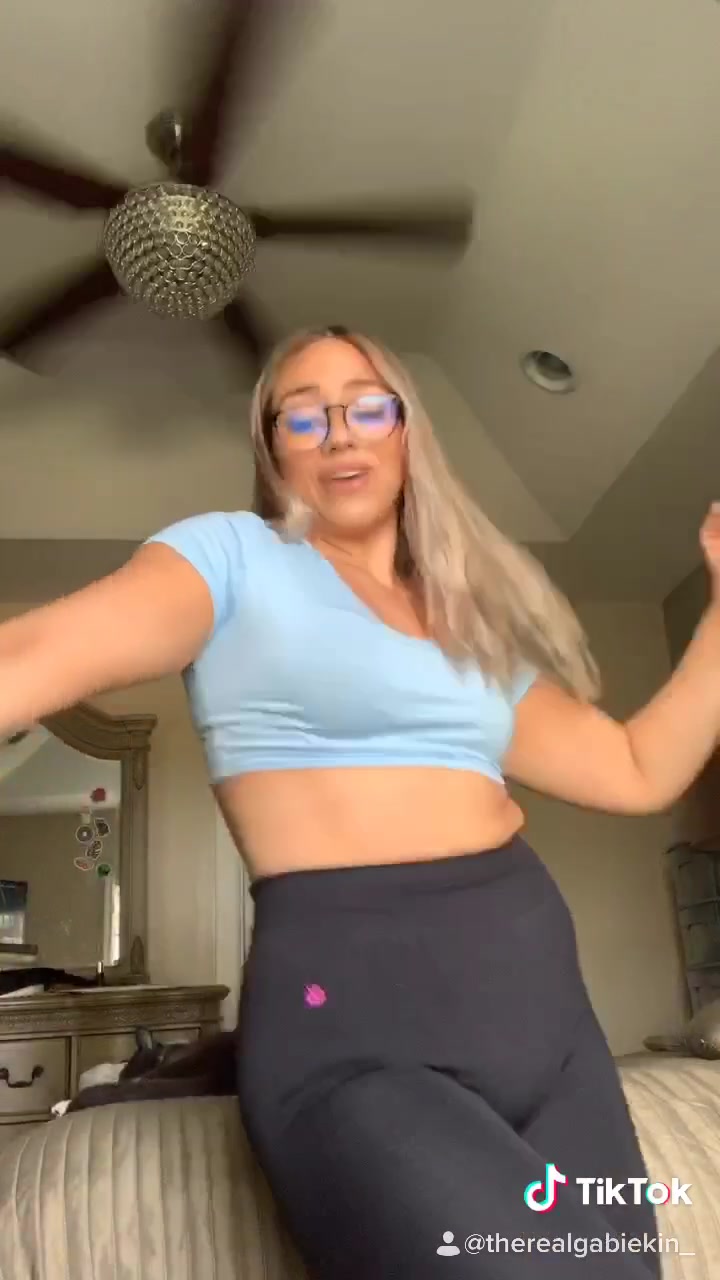 @TherealGabiekin_