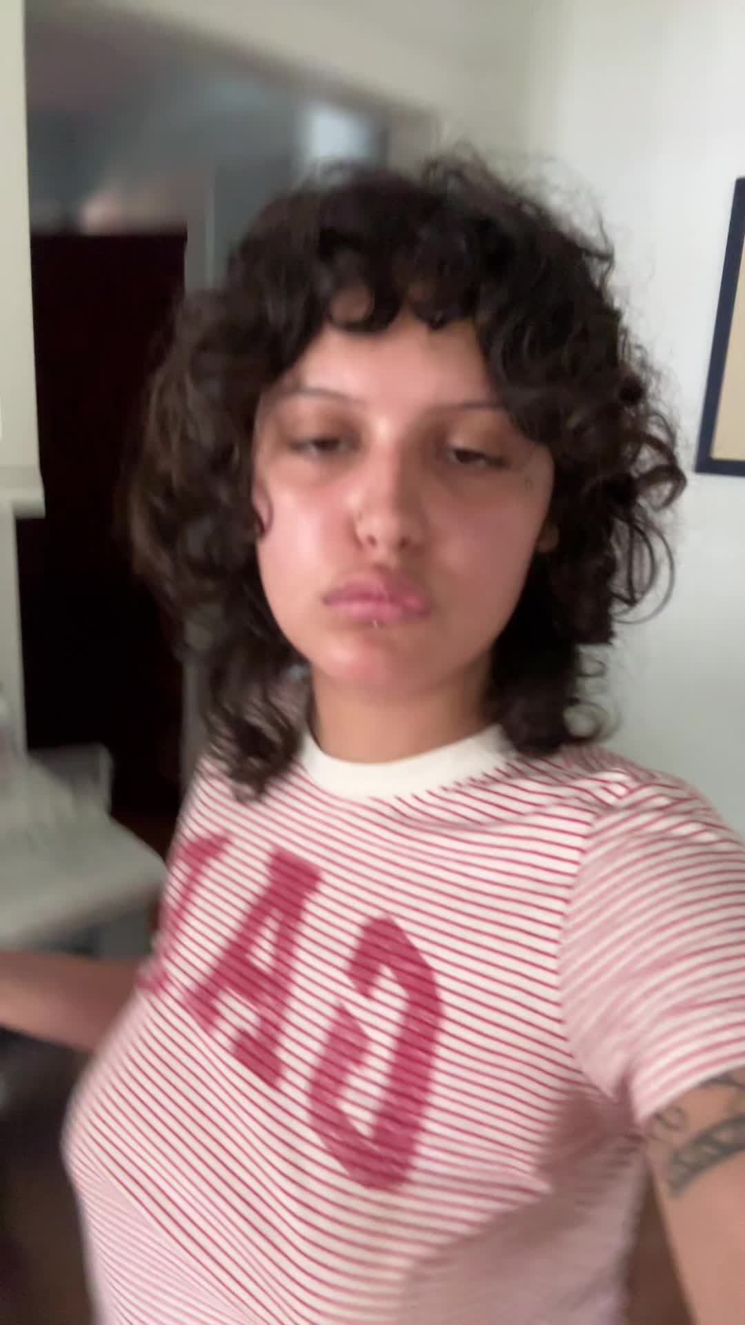 @😼🥸