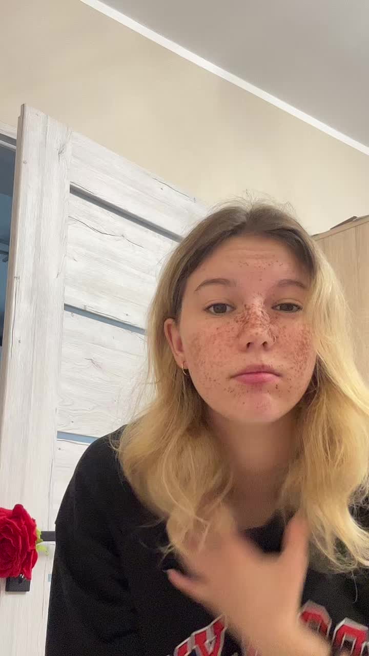 @Julka🏳️🌈❤️