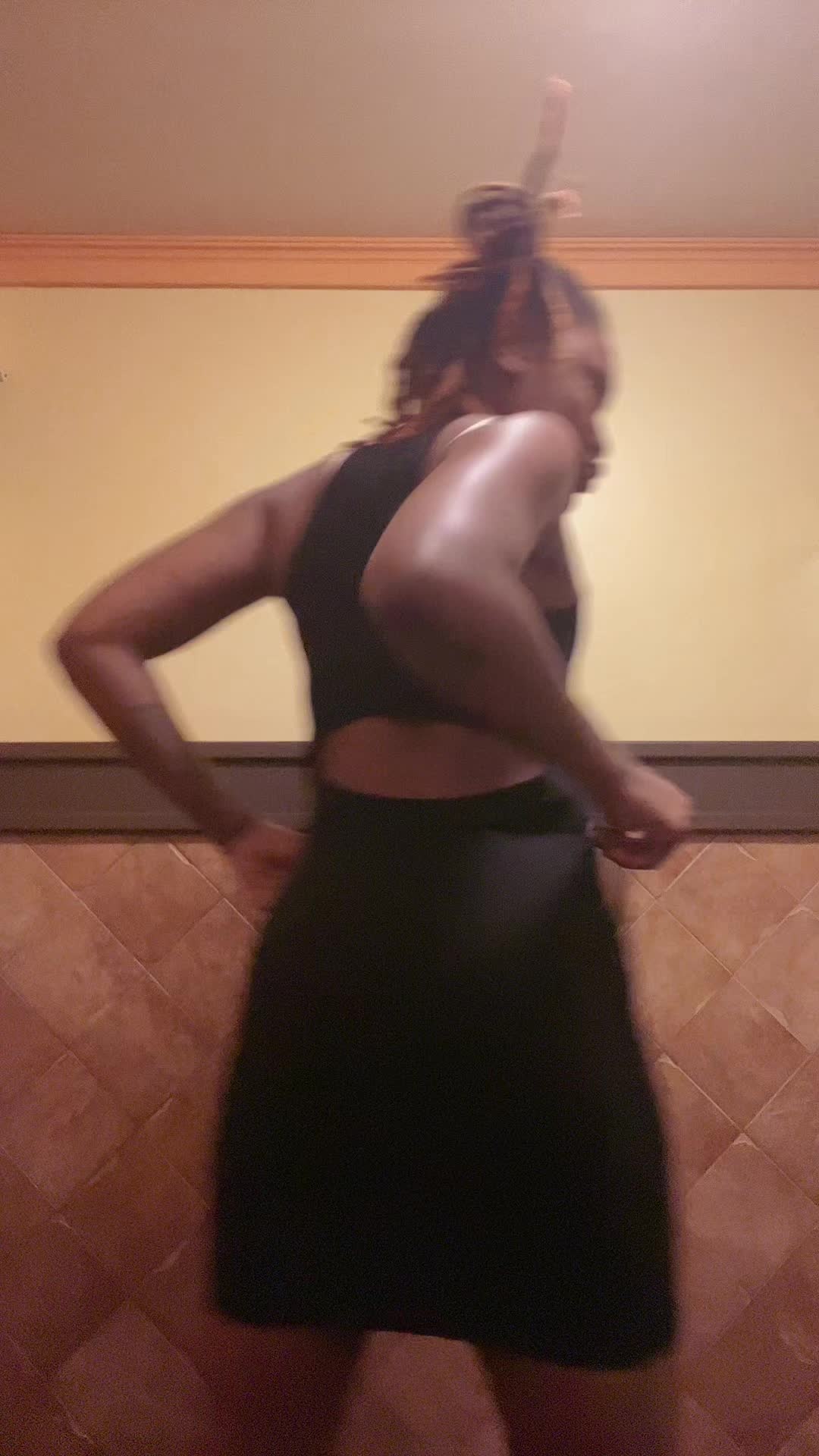 @Sw33tkisses32