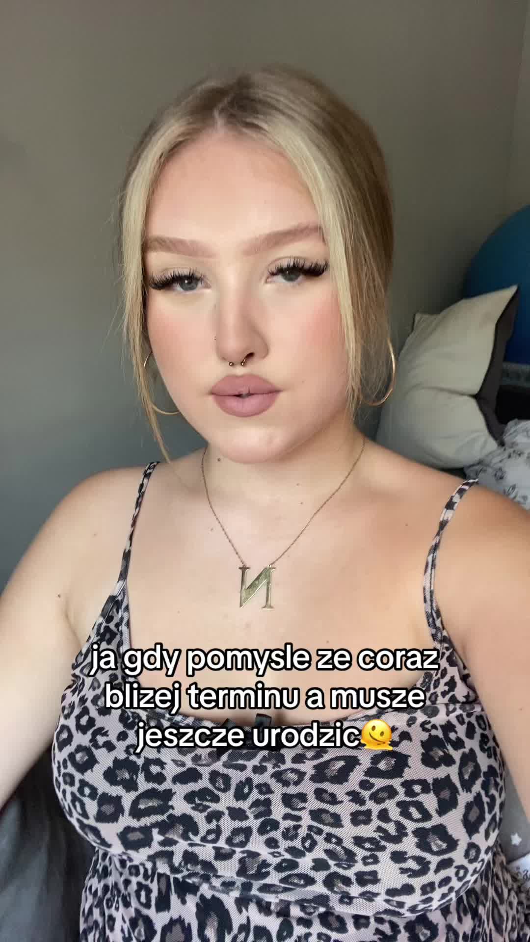 @nadia