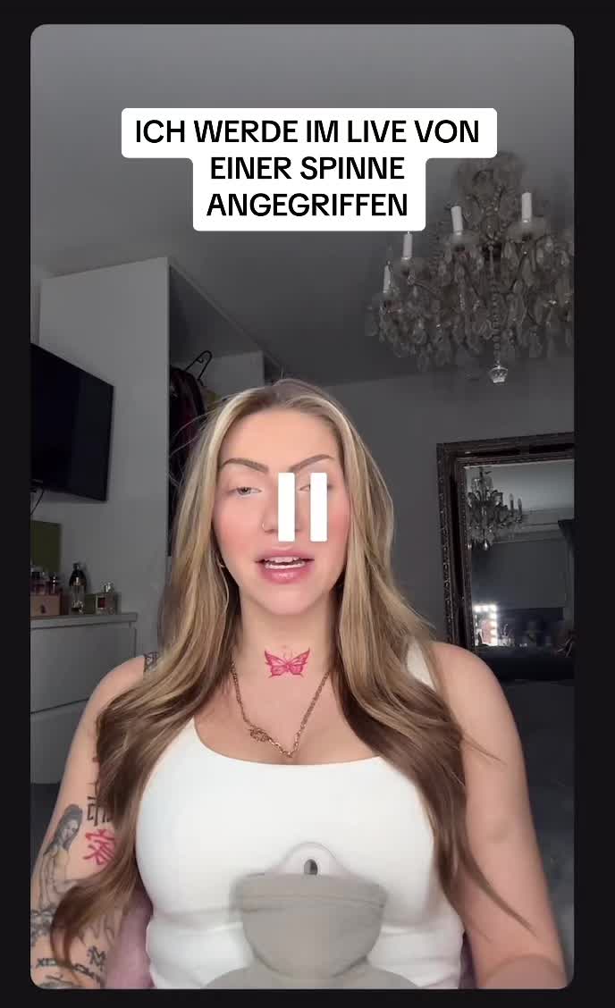 @QUEENV