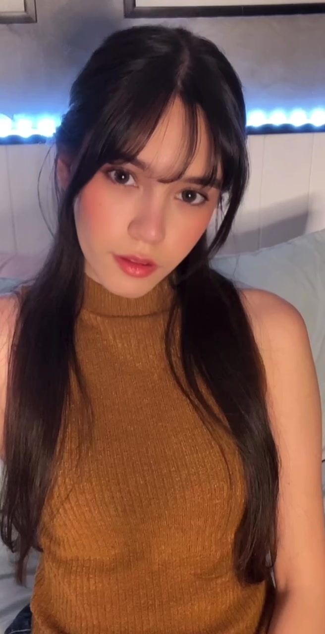 @bellaahariss