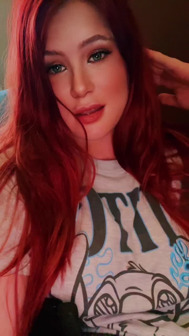 @Daddysfavoritebrat