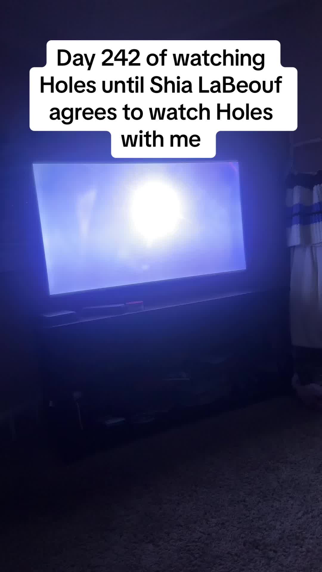 @HolesTikTok