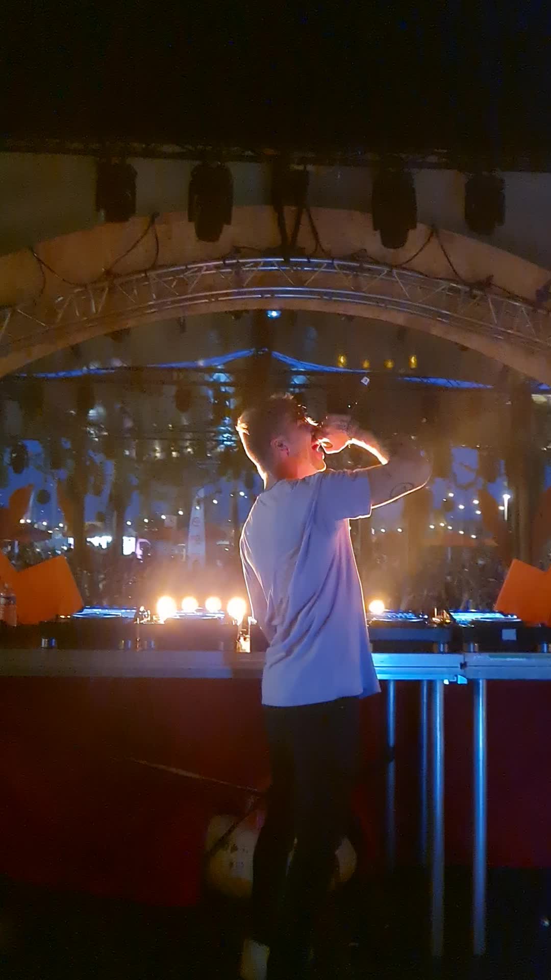 @ElectroWorld