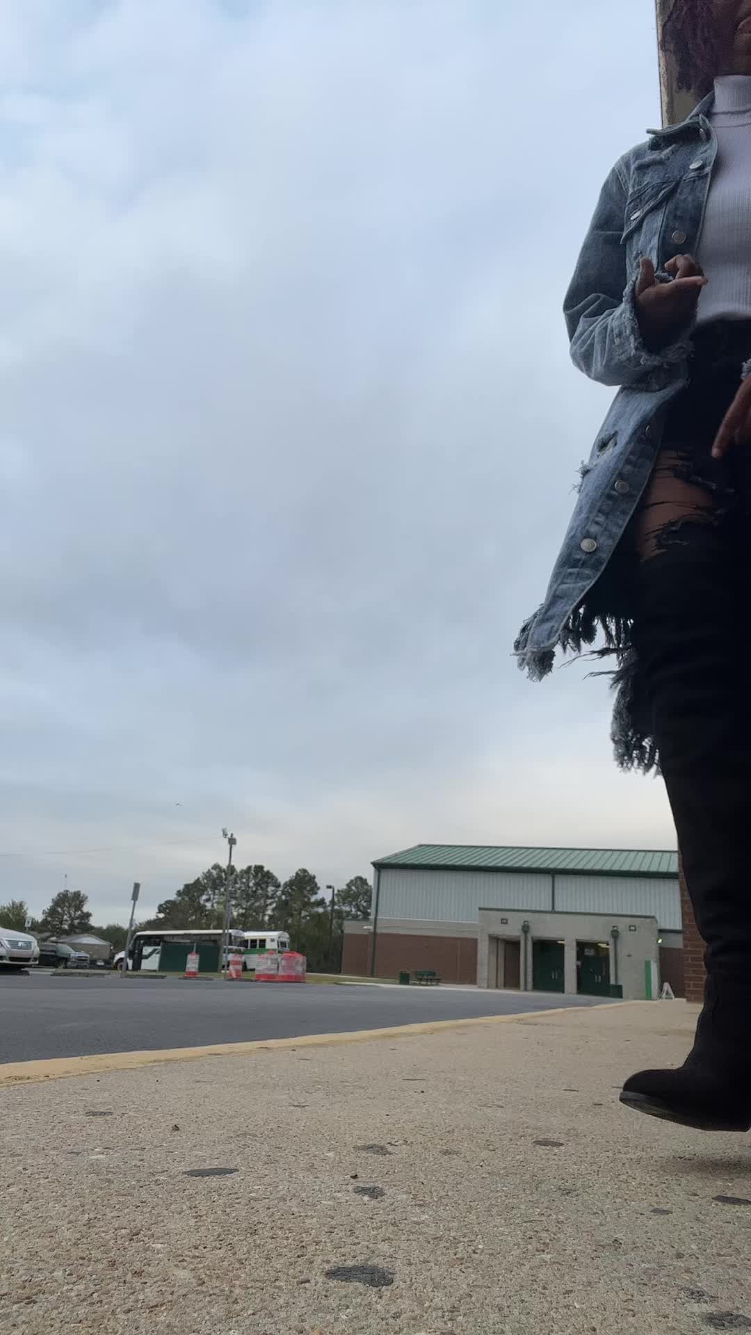 @TherealLø Júvië
