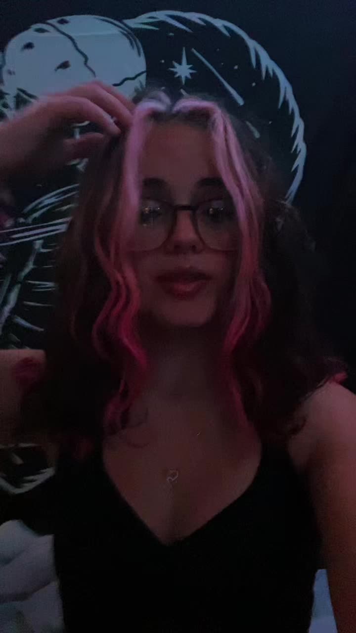 @mykaela🫶🏼.