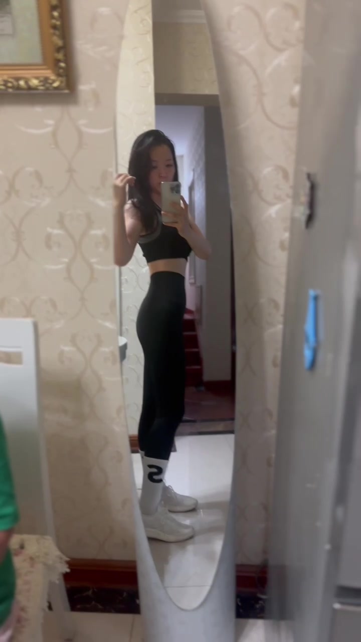 @Fangfang