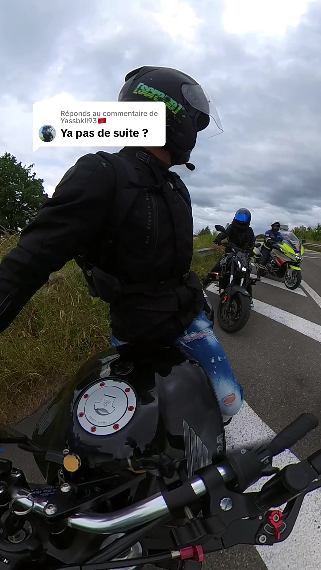 @Anissa 🏍