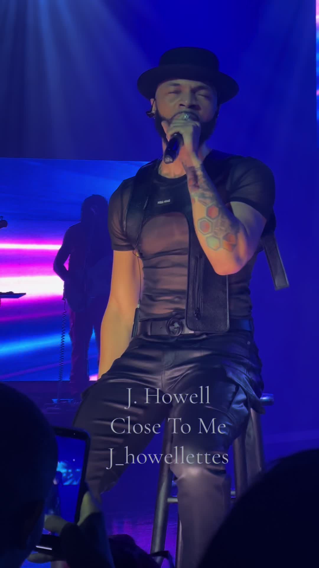 @🐺J_Howellettes🐺