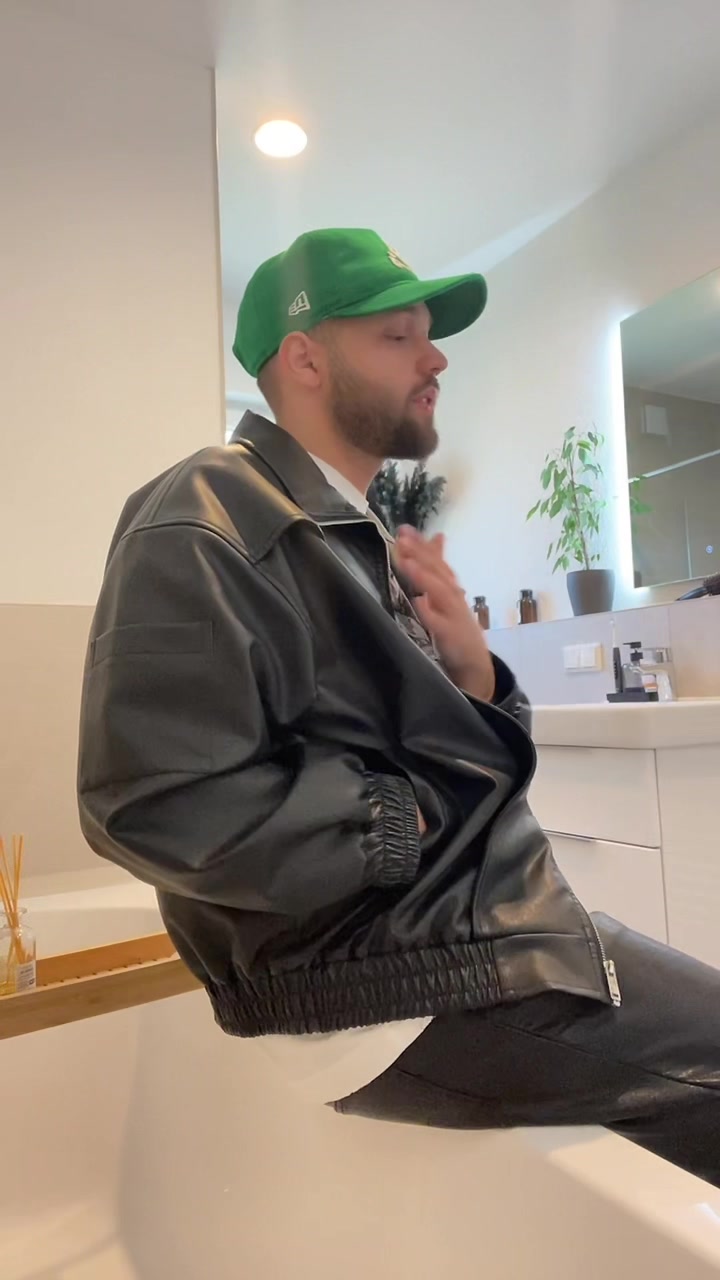 @vito