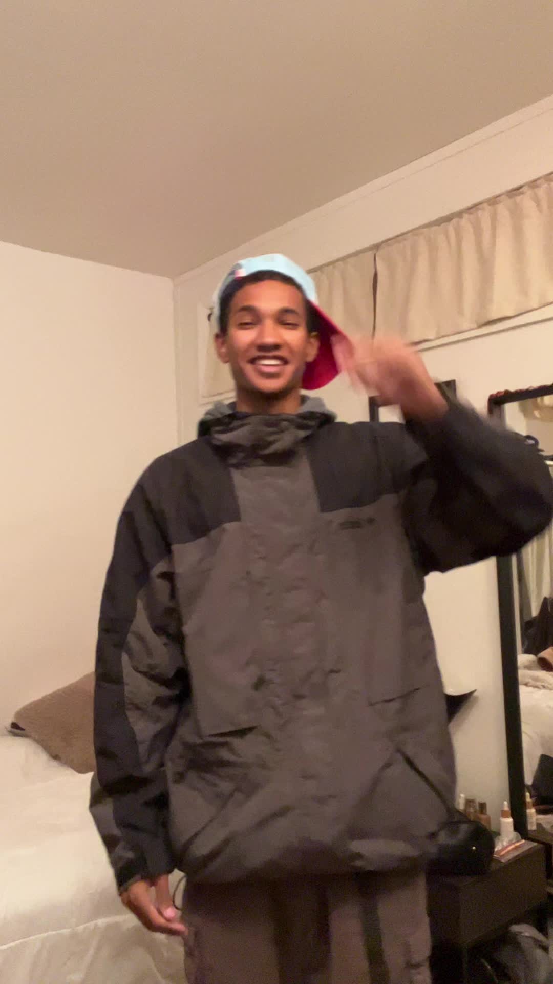 @Josh🖤