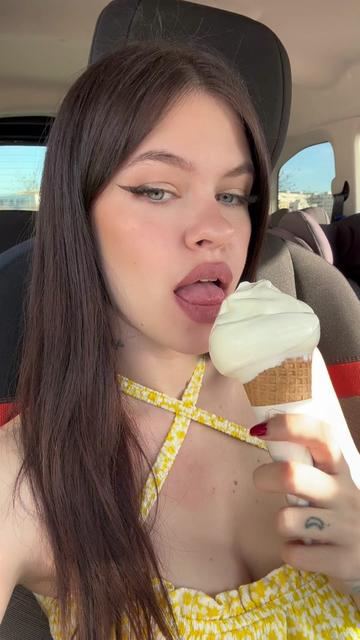 @Adriana Rosa