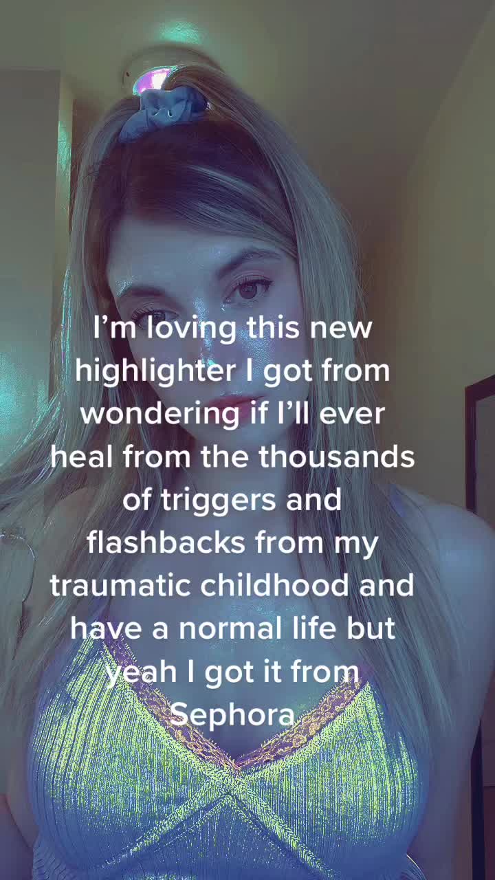 @yourfriendlyfoxx