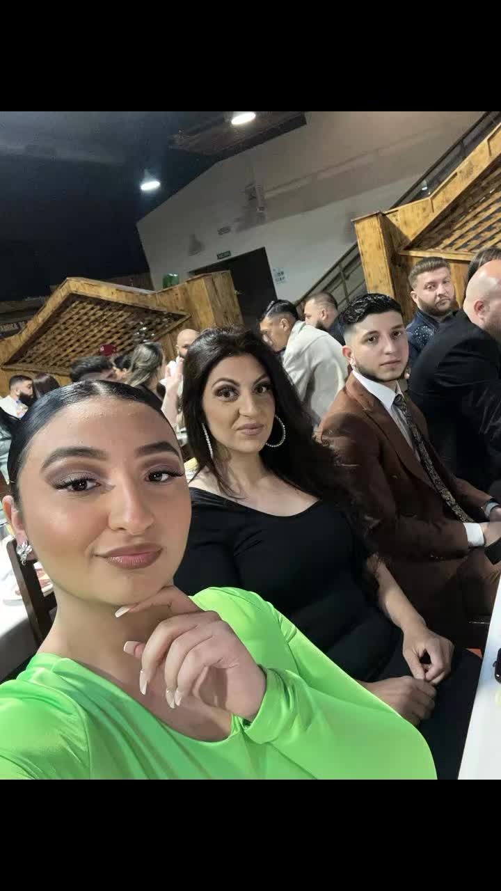 @Aroa salazar Jiménez