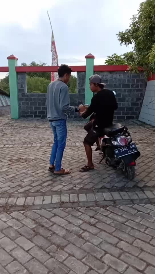 @Algazarul Van Houten