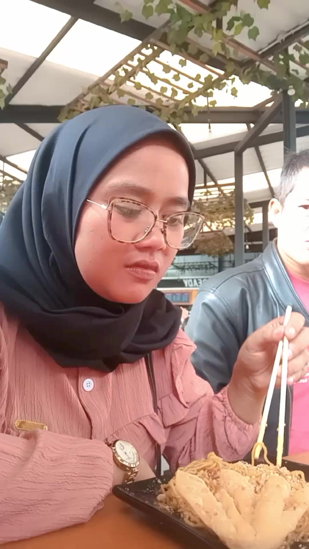 @nuraenisanti