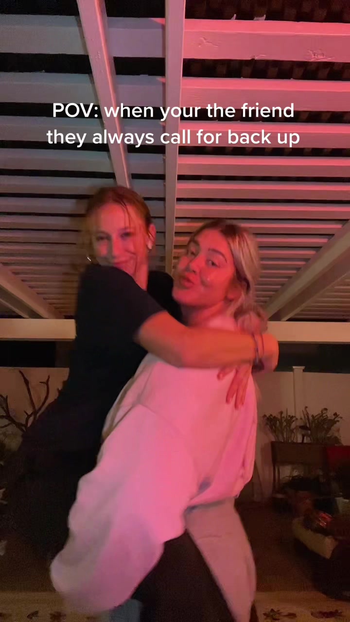 @brookeebell_