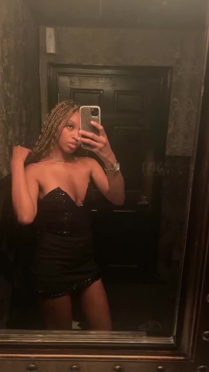 @iamcinnamonwilliams